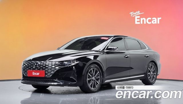 Hyundai Grandeur (IG) 3.0 LPi Rent Car Premium