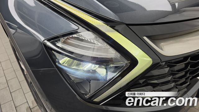 Kia Sportage (V) Diesel 2.0 2WD Nobleless 2023 — фото 22