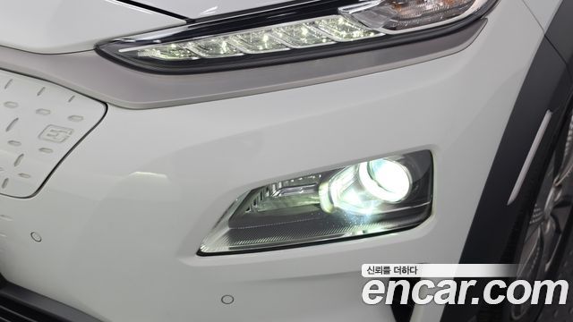 Hyundai Kona Electric Premium 2019 — фото 22