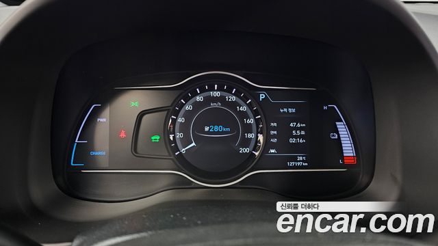 Hyundai Kona Electric Premium 2020 — фото 8