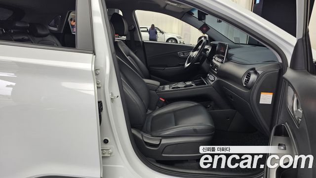 Hyundai Kona Electric Premium 2020 — фото 11