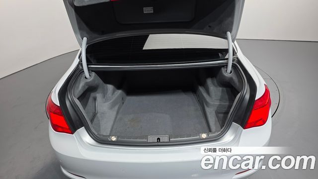 BMW 7 Series (F01) 730Ld 2012 — фото 20