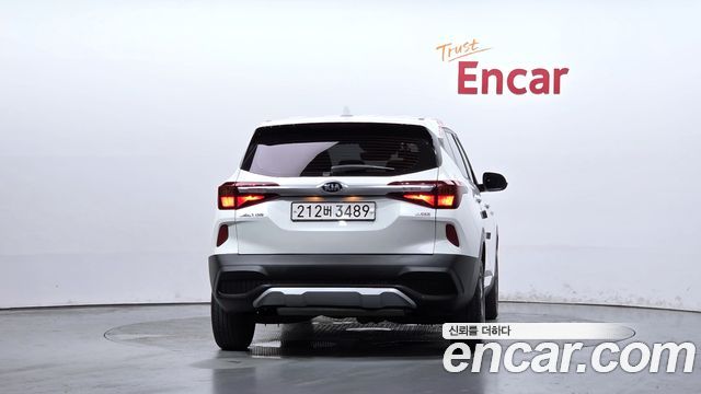 Kia Seltos Gasoline 1.6 Turbo 4WD Trendy 2022 — фото 4