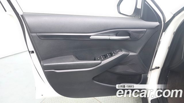 Kia Seltos Gasoline 1.6 Turbo 4WD Trendy 2022 — фото 24