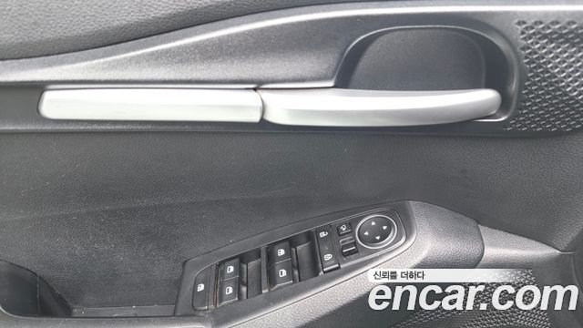 Kia Seltos Gasoline 1.6 Turbo 4WD Trendy 2022 — фото 27