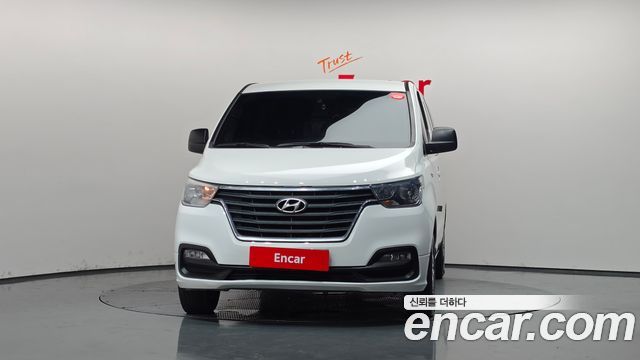 Hyundai Grand Starex Van 5-Seater Smart 2019 — фото 3