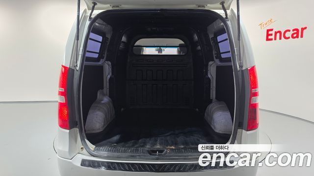 Hyundai Grand Starex Van 5-Seater Smart 2019 — фото 20