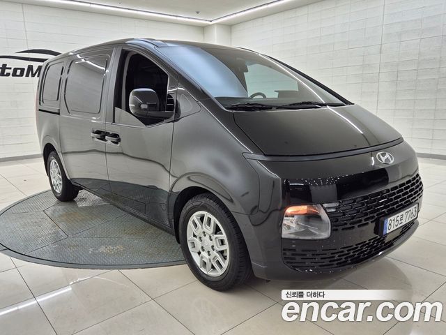 Hyundai Staria Cargo 3-Seater Modern 2023 — фото 2
