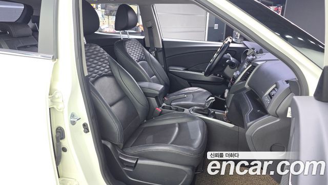 KG Mobility (SsangYong) Tivoli Armor Gear Plus 2WD 2019 — фото 11