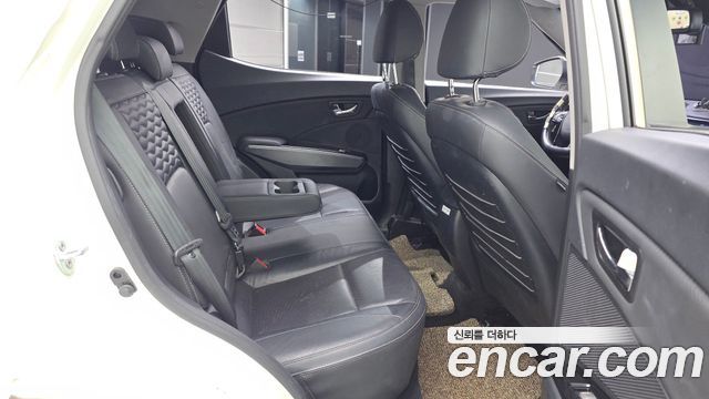KG Mobility (SsangYong) Tivoli Armor Gear Plus 2WD 2019 — фото 12