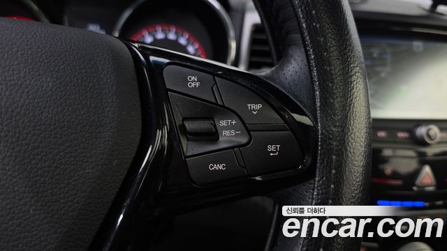 KG Mobility (SsangYong) Tivoli Armor Gear Plus 2WD 2019 — фото 16