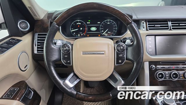 Land Rover Range Rover (IV) 4.4 SDV8 AB DIESEL 2015 — фото 17