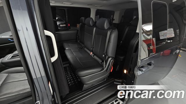 Hyundai Staria L3.5 Tourer 11-Seater Modern 2024 — фото 12
