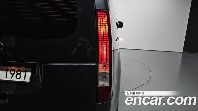 Hyundai Staria L3.5 Tourer 11-Seater Modern 2024 — фото 23