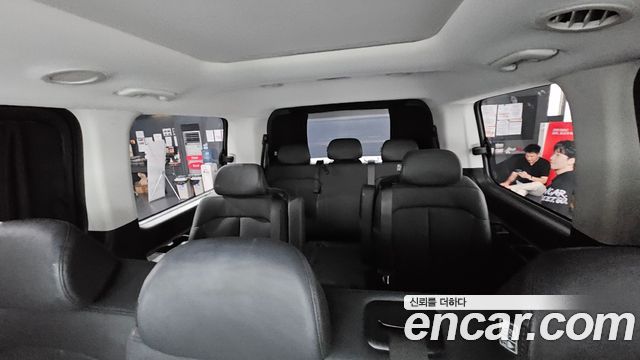 Hyundai Staria L3.5 Tourer 11-Seater Modern 2024 — фото 31