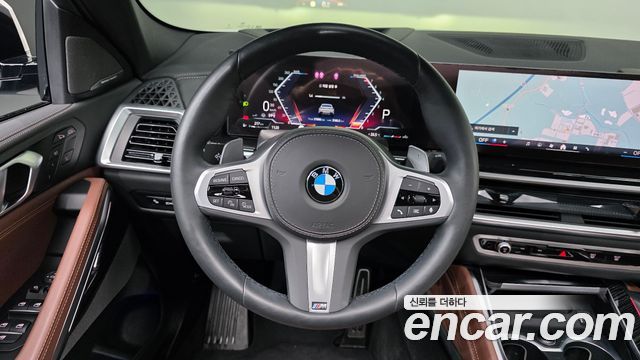 BMW X6 (G06) xDrive40i M Sport 2024 — фото 13