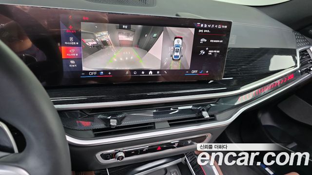 BMW X6 (G06) xDrive40i M Sport 2024 — фото 18