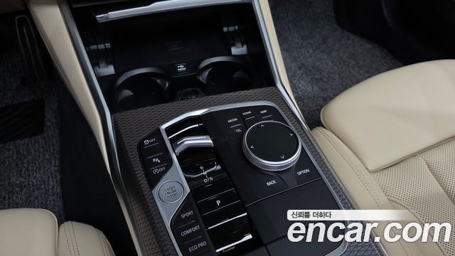 BMW 3 Series (G20) 320i M Sport 2024 — фото 9