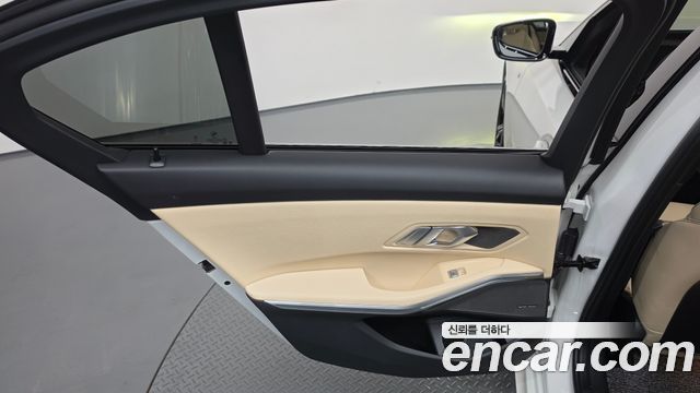 BMW 3 Series (G20) 320i M Sport 2024 — фото 25