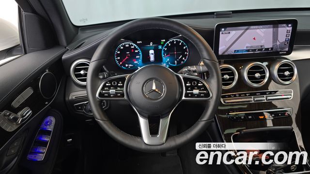 Mercedes-Benz GLC-Class (X253) GLC300 4MATIC 2020 — фото 13