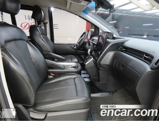 Hyundai Staria Cargo 5-Seater Modern 2022 — фото 10