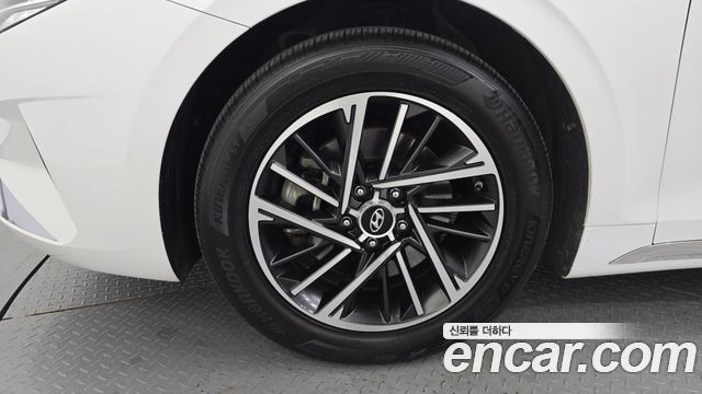 Hyundai Grandeur (IG) 3.0 LPi Rent Car Premium 2022 — фото 5