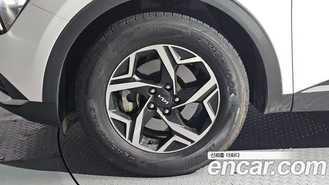 Kia Sportage (V) Gasoline 1.6 Turbo 2WD Trendy 2022 — фото 5
