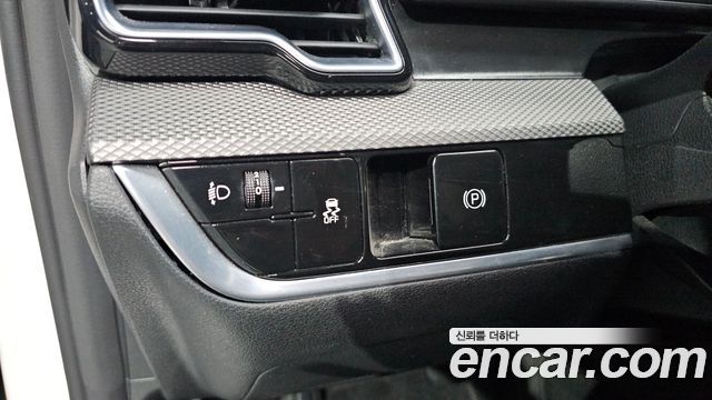 Kia Sportage (V) Gasoline 1.6 Turbo 2WD Trendy 2022 — фото 16