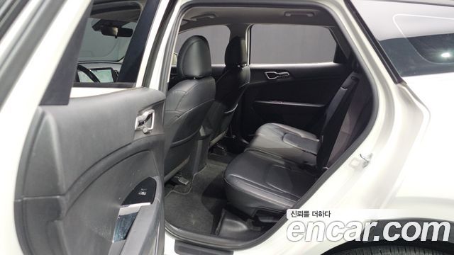 Kia Sportage (V) Gasoline 1.6 Turbo 2WD Trendy 2022 — фото 19