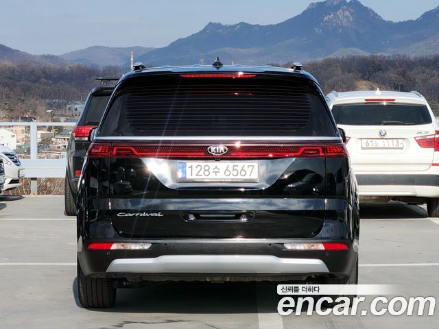 Kia Carnival (IV) Diesel 9-Seater Prestige 2021 — фото 4