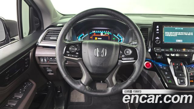 Honda Odyssey 3.5 5th 2020 — фото 14