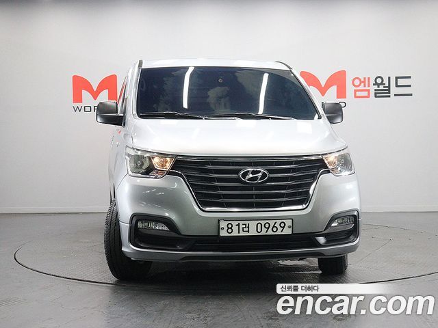 Hyundai Grand Starex Van 3-Seater Smart 2020 — фото 2