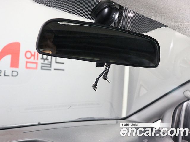 Hyundai Grand Starex Van 3-Seater Smart 2020 — фото 15