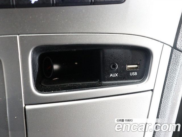 Hyundai Grand Starex Van 3-Seater Smart 2020 — фото 18