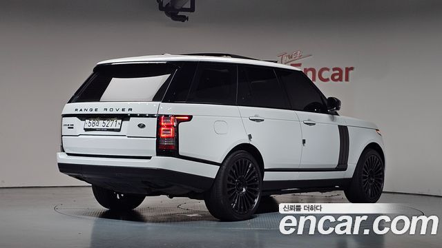 Land Rover Range Rover (IV) 4.4 SDV8 Vogue SE DIESEL 2016 — фото 2