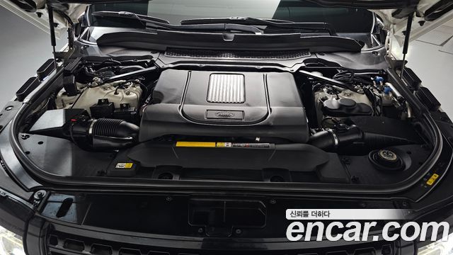 Land Rover Range Rover (IV) 4.4 SDV8 Vogue SE DIESEL 2016 — фото 6