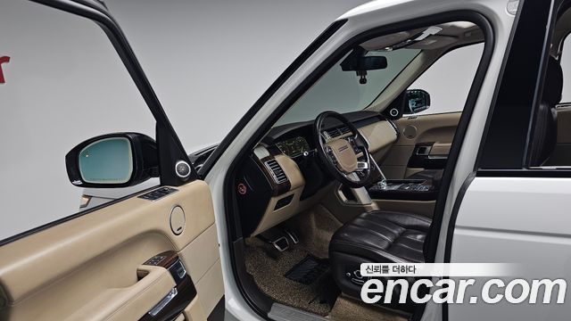 Land Rover Range Rover (IV) 4.4 SDV8 Vogue SE DIESEL 2016 — фото 10