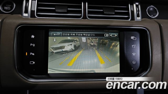 Land Rover Range Rover (IV) 4.4 SDV8 Vogue SE DIESEL 2016 — фото 15