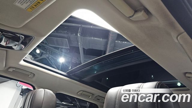 Land Rover Range Rover (IV) 4.4 SDV8 Vogue SE DIESEL 2016 — фото 18