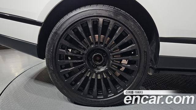 Land Rover Range Rover (IV) 4.4 SDV8 Vogue SE DIESEL 2016 — фото 21