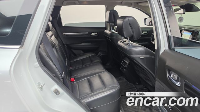 Renault Korea QM6 Diesel 2WD RE Signature 2017 — фото 11