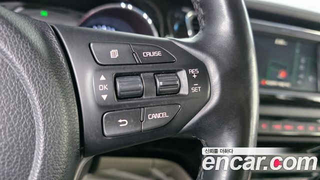Kia Carnival 9-Seater Prstige 2019 — фото 17