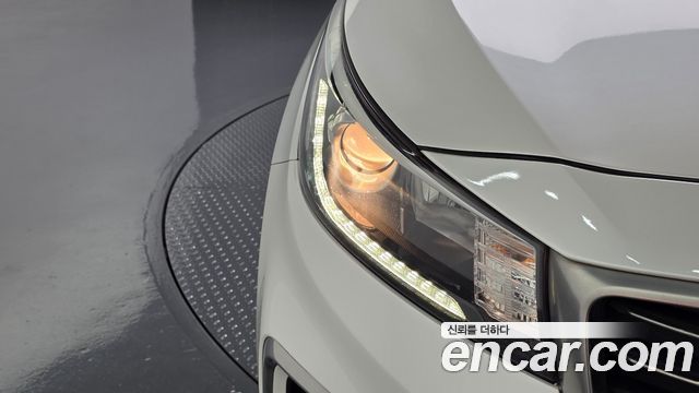Kia Carnival 9-Seater Prstige 2019 — фото 22
