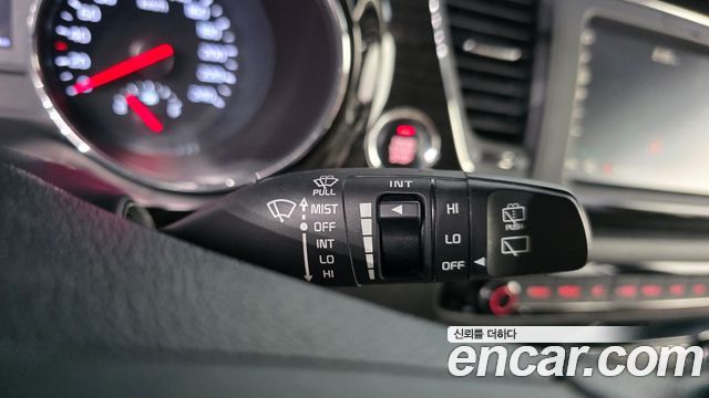 Kia Carnival 9-Seater Prstige 2019 — фото 27