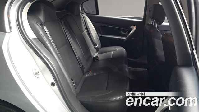 Renault Korea SM5 Nova LPLi Texi tental car DLX 2017 — фото 11