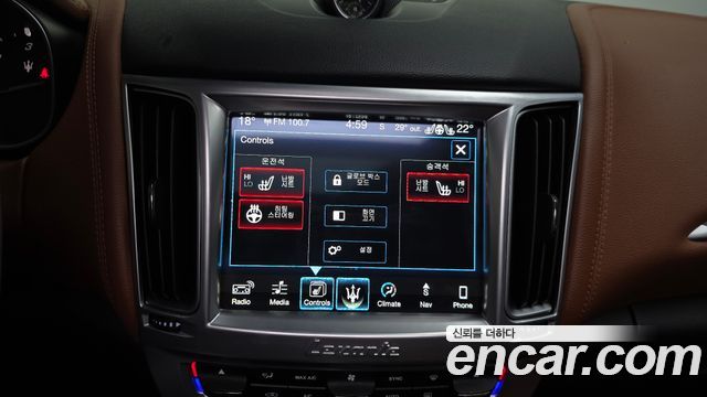 Maserati Levante 3.0 Diesel AWD Premium 2017 — фото 20