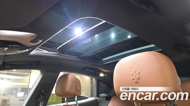 Maserati Levante 3.0 Diesel AWD Premium 2017 — фото 23