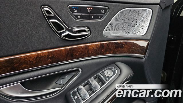 Mercedes-Benz S-Class (W222) S560L 4MATIC 2019 — фото 17