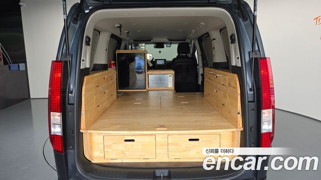 Hyundai Staria 2WD Camping Car Special Vehicle 2023 — фото 20