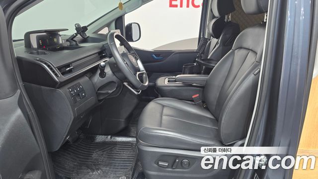Hyundai Staria 2WD Camping Car Special Vehicle 2023 — фото 28